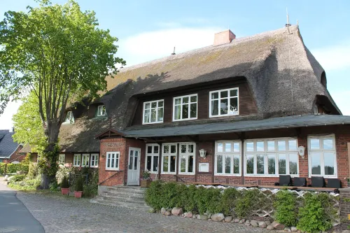Landhotel & Café Fischerwiege am Passader See Hotels in Passade