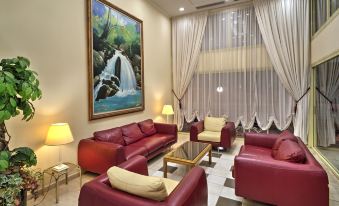 Angelika Pallas Hotel