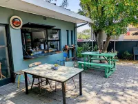 Suzies Huis Restaurant Bed and Breakfast
