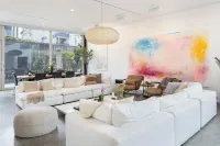Venice View by Avantstay Walk to Venice Beach Rooftop, Ice Bath, Luxe Design
