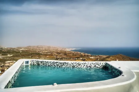 360o 2BD Panoramic Apartment Отели рядом с достопримечательностью «Красный пляж»