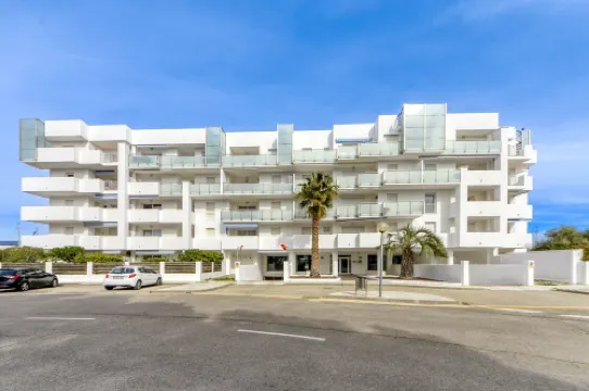 Apartment in Roses Near Sandy Beach