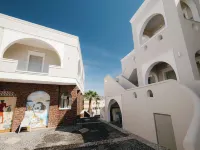 MyLifeSuites Hotels in Fira