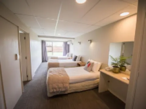 Shoreline Motel Hotels in Napier