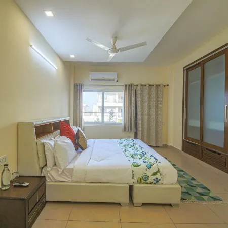 Luxury 3 Bedroom's Apartment