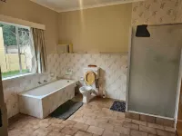J&M GUEST HOUSE