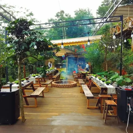 Dong Homestay
