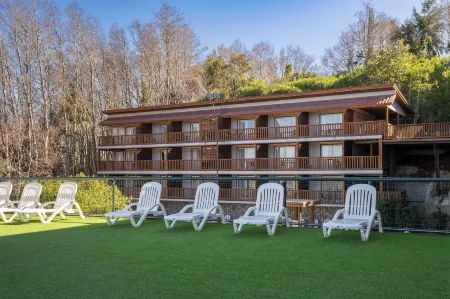 Aguas del Monte Hotel&Spa Отели в г. Томе