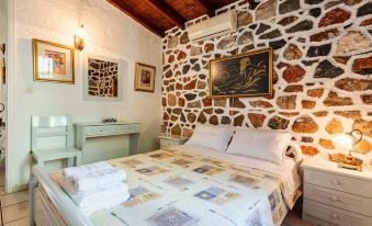 Mani's Garden Paradise - Elia Secluded Retreat