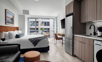 Sentral Gaslamp Quarter