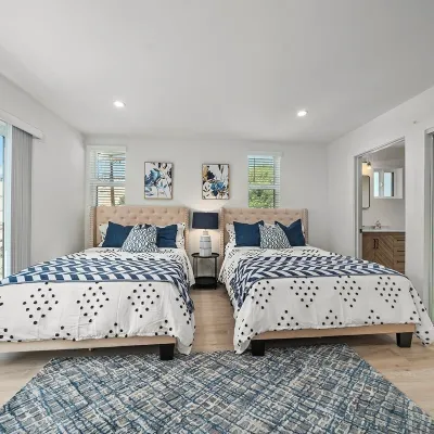 Serene Escapes Hollywood Hotels near Melrose Avenue