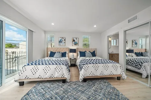 Serene Escapes Hollywood