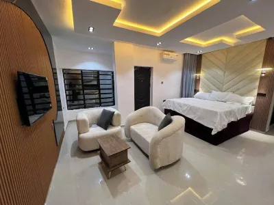 Sound View Lounge and Apartments Hotels in Enugu South