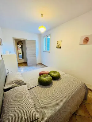 House overlooking the bay - Seaview Hotels near Chiesa e Convento dei Cappuccini