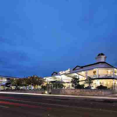 Tradewinds Hotel and Suites Fremantle Hotel Exterior