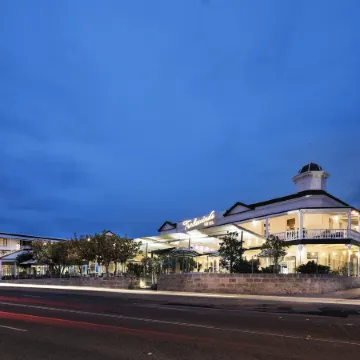 Tradewinds Hotel and Suites Fremantle Отели рядом с достопримечательностью «Тюрьма Фримантла»
