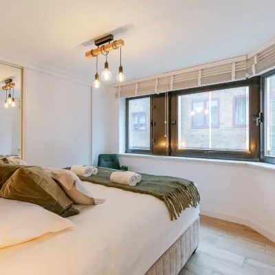 Huswell - Pleasant 2 Bedroom Apartment in City Center Hotels near Blankenberge