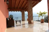 Villa Elite Resort Hotels in Tremosine
