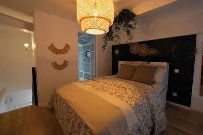 Triplex at the heart of the Christmas market