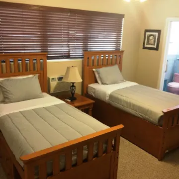 Bay Front - 'Villa La - Vue', Incredible Bay & Golf Course Views!  Sleeps 15.