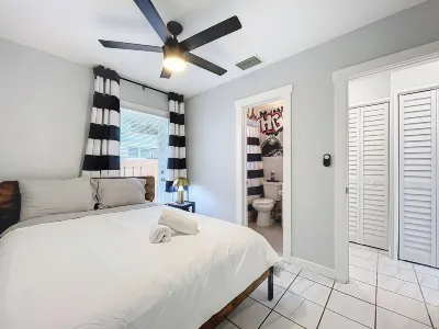 Art Loft: Wilton Manors Retreat Oakland Park Shopping Center附近的飯店