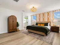 Palm Palace: 11 beds, sleeps 21, Waterslide & Golf コーチェラのホテル