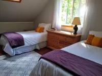 ‘Whispering Oaks’ Cottage with Lake Access, Outdoor Fire Pit and More!