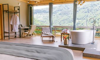Hotel Chateau Iveri