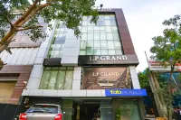 FabHotel Grand Stay Hotels near Anand Vihar Terminal
