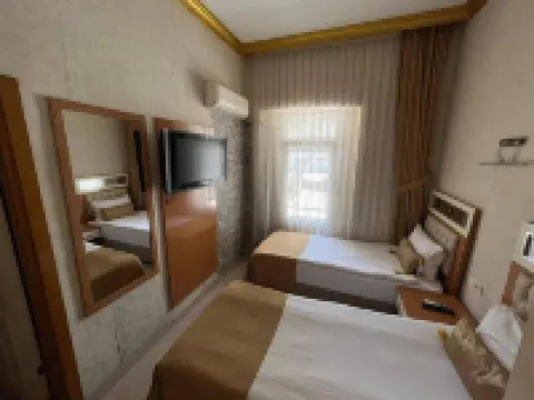 ヴァタン オテル Çeşme周辺のホテル