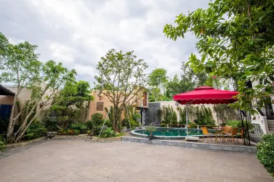 Iris Hill Villa Hoteles en Thủy Xuân