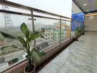 Hotel D-Palace - Balkon