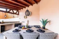 Felicidad 30 Hotels near Beth Israel Conservative Synagogue