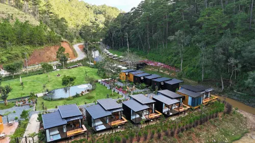 Kiwuki Dalat Resort Hotels in Lac Duong District