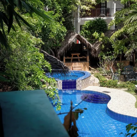 Sundaras Sigiria Jungles Cave Resort