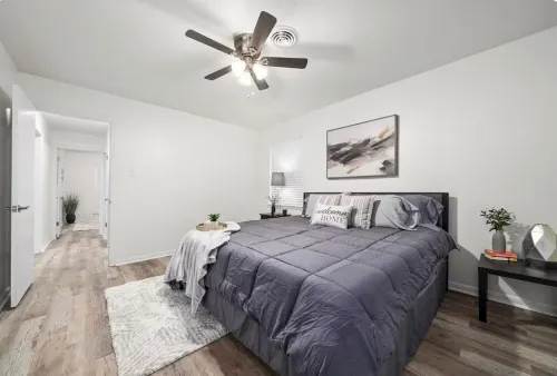 2-bedroom apartment in cool Fort Smith with AC