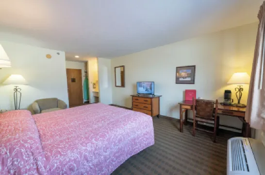 Santa's Lodge Hotels in 