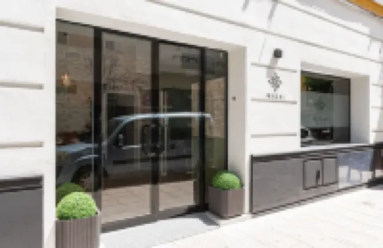 Hostel Ikigai Hotels near Parque de Maria Luisa