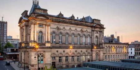 Cozy Sleep 5 Hudds Base -work/travel, Free Parking Отели в г. Хаддерсфилд