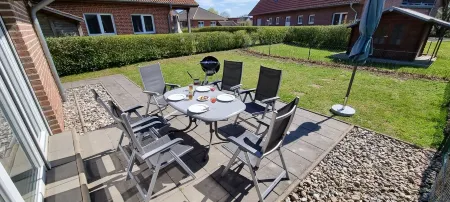 FH "Wismarer Kogge Backbord": high-quality, stylish & for up to 6 people!