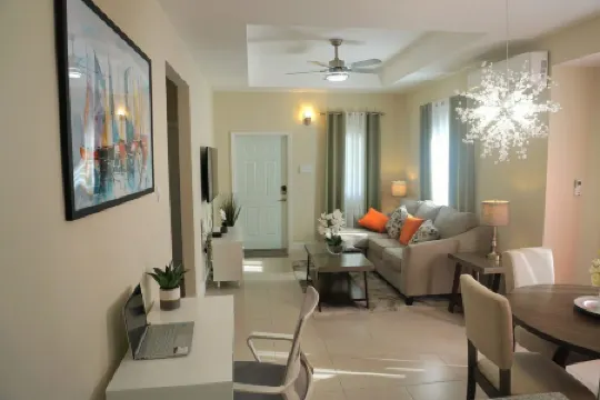 Paradise Oasis at Oceanpointe (btw Montego Bay and  Negril)