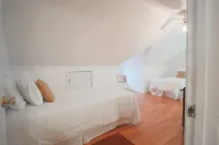Dukes Street Retreat 5min from I-95!