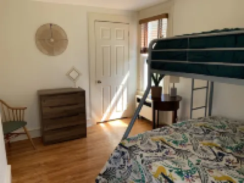 Serene Home at Harveys Lake Hotels in Harveys Lake