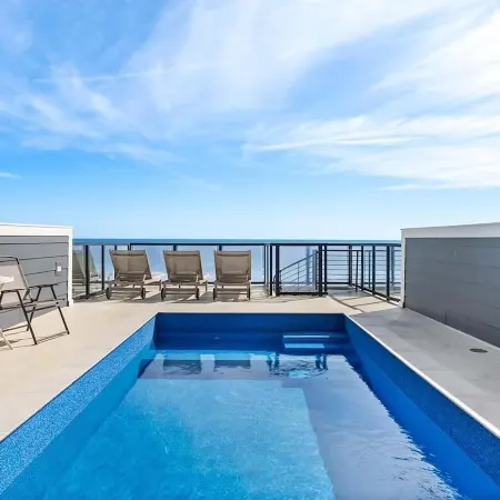 Henderson Beach Villa #4- Six on the Beach