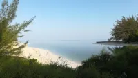HIDDEN GEM.  Free Golf Car kayak boarding 2 Min.walk to SPANISH WELLS beach - Wifi