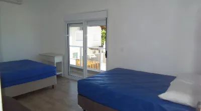 MARESIAS HOUSE CONDOMINIUM IPES VILLAGE