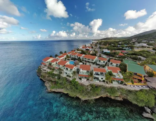 Ocean Front Condo at Playa Lagun with Fabulous View