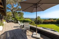 Palm Beach Panorama - perfect family holiday house with spa pool!