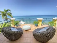 The Mansion at Casa Aguas Azules - 3-Bedroom Beachfront Villa with Pool