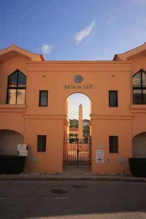 BAÍA DA LUZ - Apartment T2 + 1 Duplex 500m from the beach